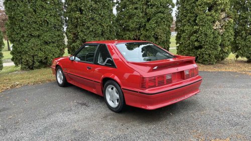 Ford, Ford Mustang, Ford Mustang GT, 1990 Ford Mustang GT: A classic muscle car on the rise