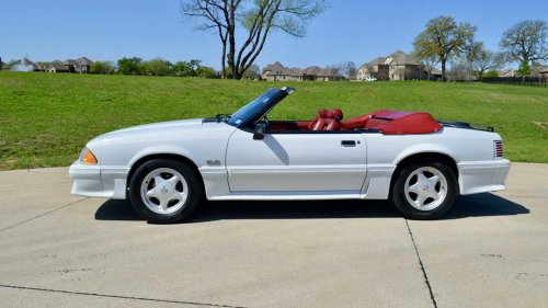 Ford, Ford Mustang, Ford Mustang GT, 1990 Ford Mustang GT: A classic muscle car on the rise