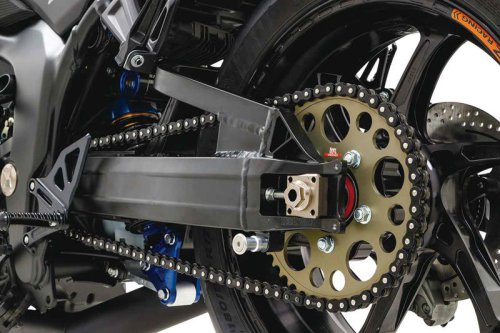 鉄馬レーサーのコンセプトを体現したストリートレーサー仕様! モリワキ「CB1000F ストリートカスタム コンセプト」