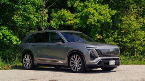 SUV, 3 row EV: Best all electric SUV people haulers