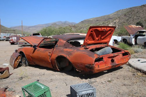The junkyard discoveries of Black Canyon, Arizona