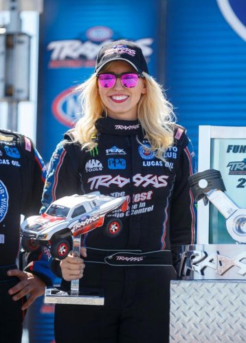 Fantastic photos of auto racing icons and sisters Courtney, Ashley and Brittany Force