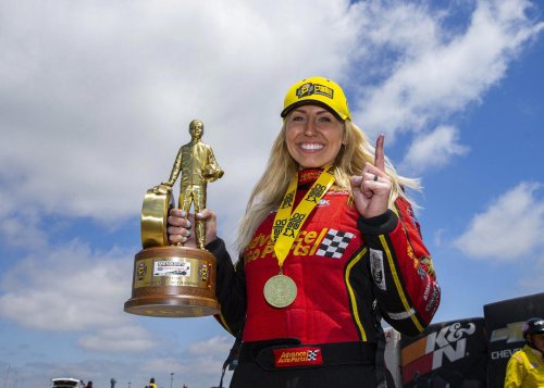 Fantastic photos of auto racing icons and sisters Courtney, Ashley and Brittany Force
