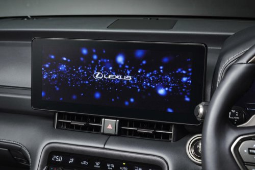 「レクサスIS」の大幅改良モデル発売 さらに気持ちよくスポーティーに