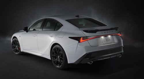 「レクサスIS」の大幅改良モデル発売 さらに気持ちよくスポーティーに