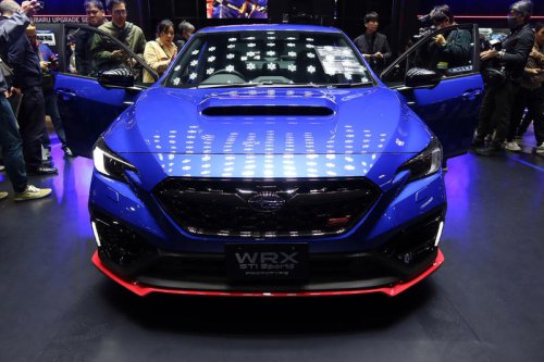 スバルがMT仕様の「WRX STI Sport #」ほかスペシャルモデルを出展【東京オートサロン2026】