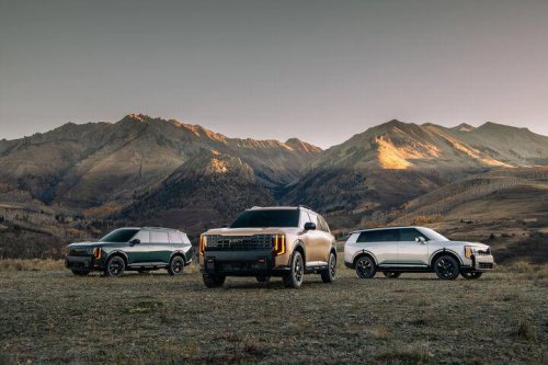 Kia recalls 2027 Telluride after Hyundai Palisade nightmare scenario