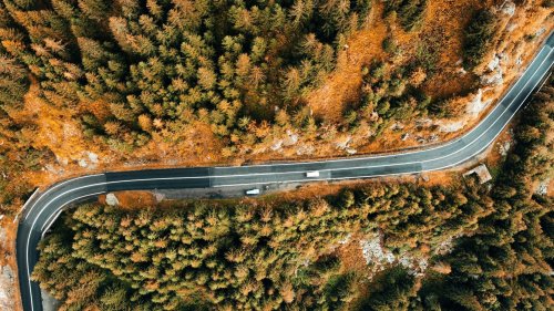 10 things people hate about driving &amp; 10 they love