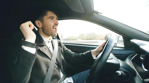 10 things people hate about driving &amp; 10 they love