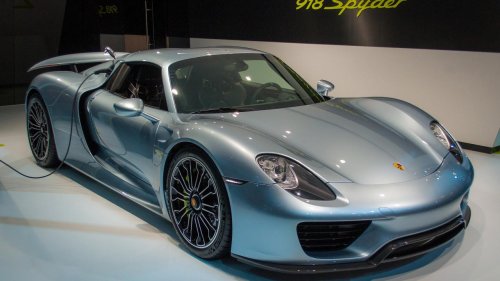 The 2014 Porsche 918 Spyder delivered hybrid performance without losing character