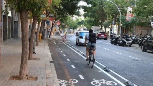 ¿Qué son las rotondas holandesas y por qué desesperan a los conductores en Cataluña?