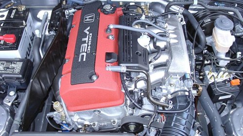11 high-rev engines that defined driving purity