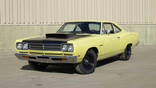 Plymouth Belvedere: Generations, key differences, and market values