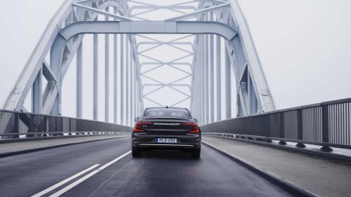 The used luxury hybrid that everyone’s overlooking