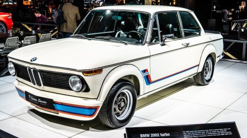 12 classic cars that defined performance in their era