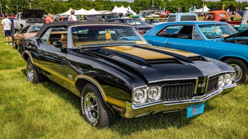 7 muscle cars collectors regret not buying years ago