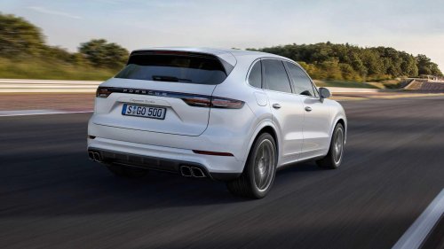 2019 Porsche Cayenne vs. 2026 Honda CR-V: A used luxury bargain