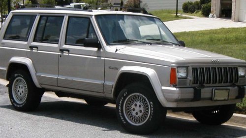 Memory lane: 20 cars from the '90s we miss seeing today