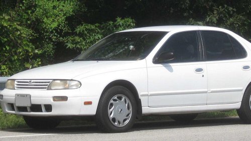 Memory lane: 20 cars from the '90s we miss seeing today