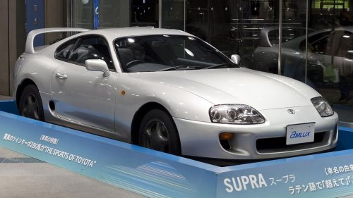 Memory lane: 20 cars from the '90s we miss seeing today
