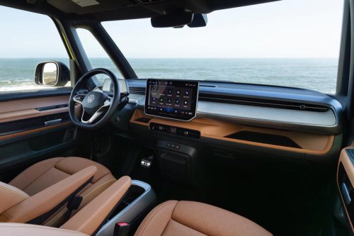 フォルクスワーゲンID.Buzz、米国で販売一時停止…デザイン評価でも止まった理由