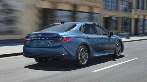 Toyota’s hottest hybrid of 2026 is flying off dealer lots