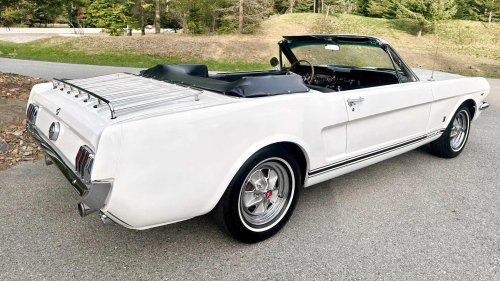 The forgotten cousin of a legendary sports car that’s just as good