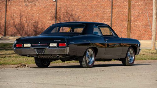 The cheapest '60s car with the legendary Chevy 427 V8 under the hood