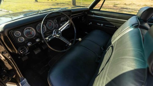 Chevy, Chevy built and sold a 425-HP street car when safety barely existed