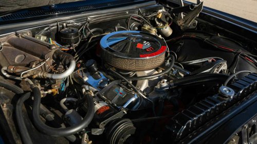 Chevy, The cheapest '60s car with the legendary Chevy 427 V8 under the hood