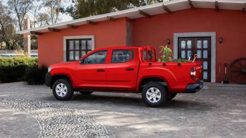Chevy, This top-selling Chevy truck is a Chinese vehicle in disguise