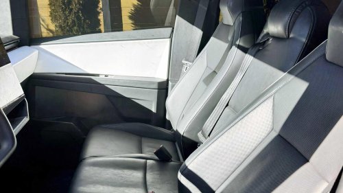 SEAT, Cybertruck, Tesla, Father builds the six seat Cybertruck that Tesla abandoned