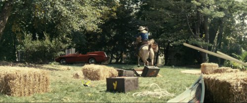 The cars of Fallout are ever-present beacons in the wasteland