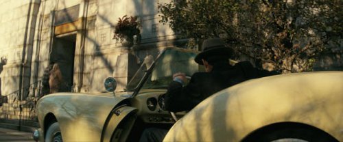 The cars of Fallout are ever-present beacons in the wasteland