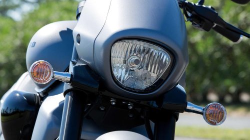 The muscle cruiser that feels effortless to own