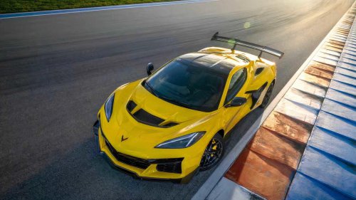 Corvette C8 ZR1: Beating Porsche's best in straight-line speed and track performance