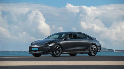 The top 10 EV markets in the world &amp; 10 countries that are lagging behind