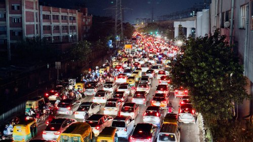 The top 10 EV markets in the world &amp; 10 countries that are lagging behind