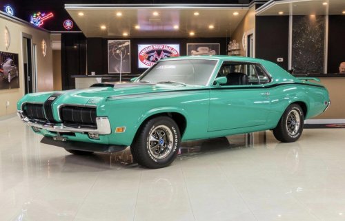 Classic muscle cars more like tanks than transport