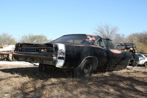 The junkyard discoveries of CTC Auto Ranch, Texas