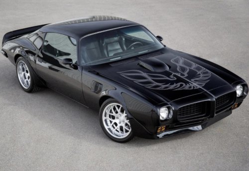 Classic muscle cars more like tanks than transport