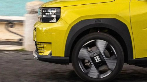 ¿Llega la era de la limitación de velocidad en los coches a 120 km/h?