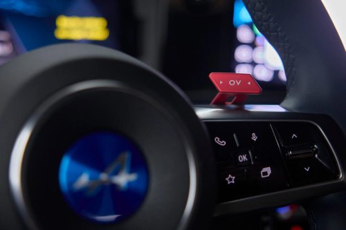 El Renault 5 más rebelde firmado por Alpine también es mucho más divertido: ¿merece la pena el sobrecoste del A290 frente a un R5?