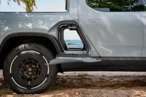 Rivian, 1,025-hp Rivian R1T quad pickup serves up tech and quirky personality