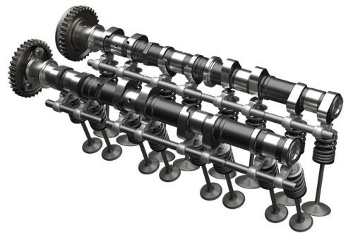 見た目は似てるけど中身は別物! 復活を遂げたスズキ「GSX-R1000/R」（2026年）のエンジンを徹底解剖