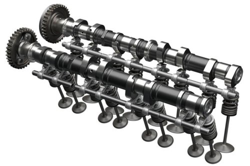 見た目は似てるけど中身は別物! 復活を遂げたスズキ「GSX-R1000/R」（2026年）のエンジンを徹底解剖