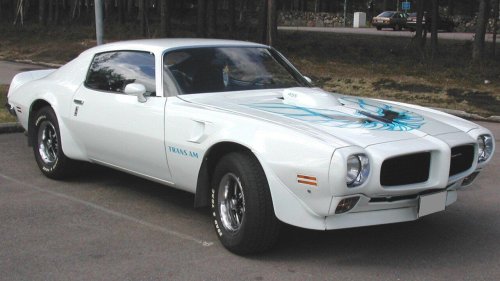 10 rare American cars that collectors are hunting right now