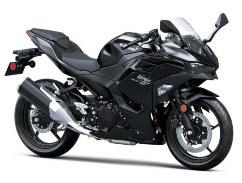 【2026最新情報】カワサキが「Ninja500」「Z500」の国内導入予定を発表! 2026年春頃の登場前に2台をじっくりチェック!
