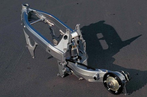 ホンダ「RVF（NC35）」（1994年）VFR400R/NC30の後継機にして最後の400cc/V4となったRVF