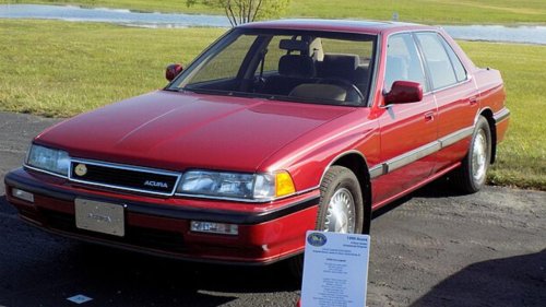 7 vehicles that were clearly built to last longer than expected